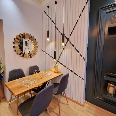 Appartamento Fs - Beautiful In The Center Of