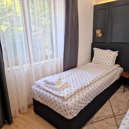 Fs Premium Near Sea Garden & فارنا
